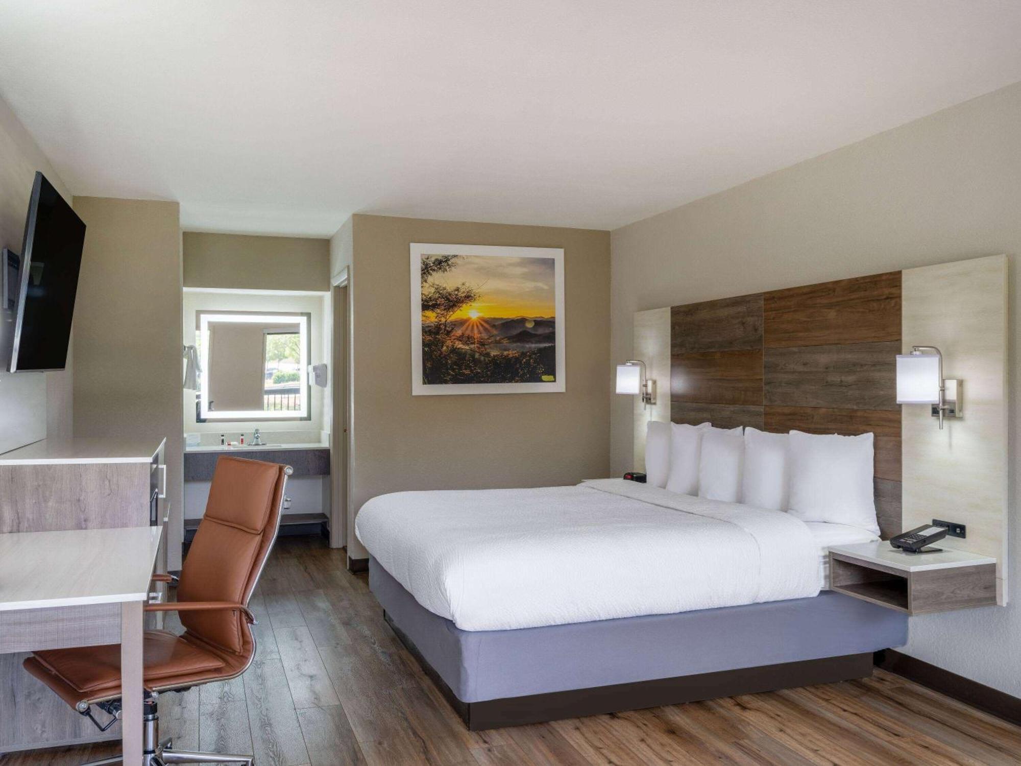 Days Inn By Wyndham Clemson Zewnętrze zdjęcie